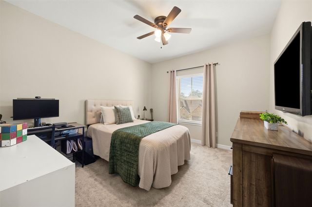223 Reynosa Court, Pinehurst, TX 77362