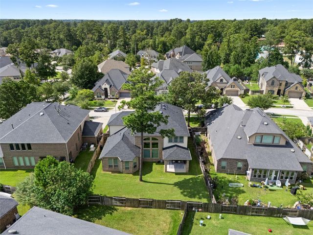 223 Reynosa Court, Pinehurst, TX 77362