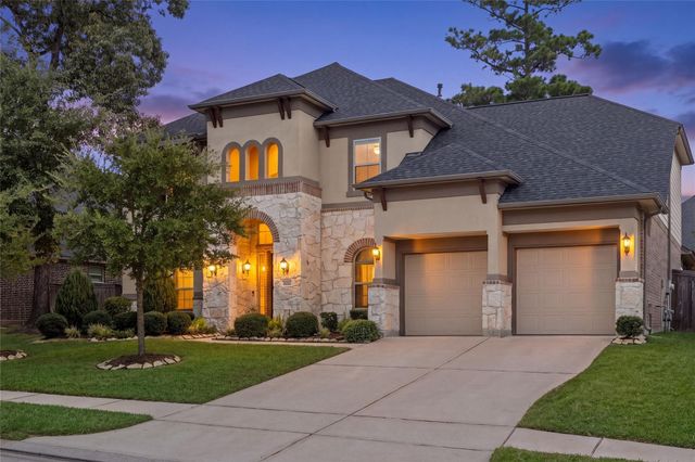 223 Reynosa Court, Pinehurst, TX 77362