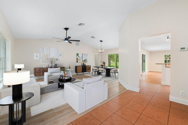 15359 97th Road N, West Palm Beach, FL 33412