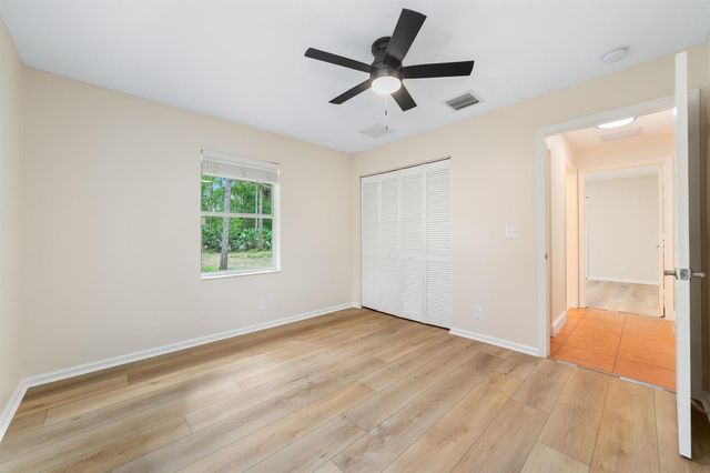 15359 97th Road N, West Palm Beach, FL 33412
