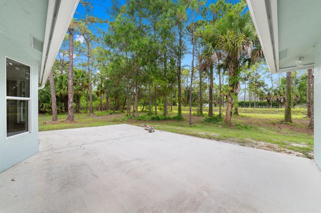 15359 97th Road N, West Palm Beach, FL 33412
