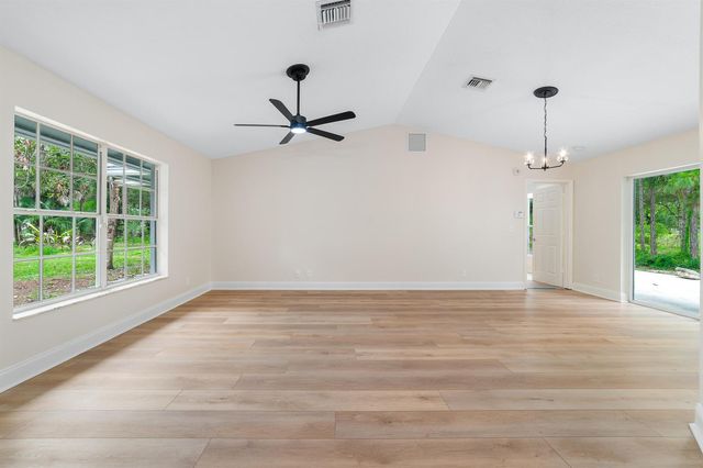 15359 97th Road N, West Palm Beach, FL 33412