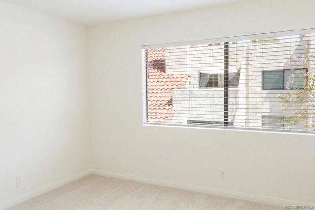 11850 Caminito Ronaldo 233, San Diego, CA 92128