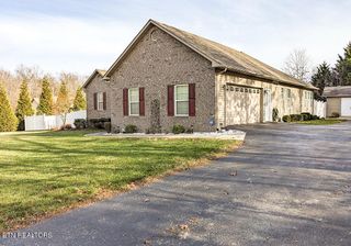 591 Spruce Loop, Crossville, TN 38555