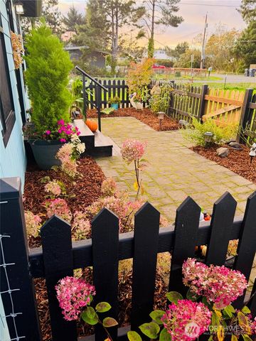 869 Schmid Road, Grayland, WA 98547