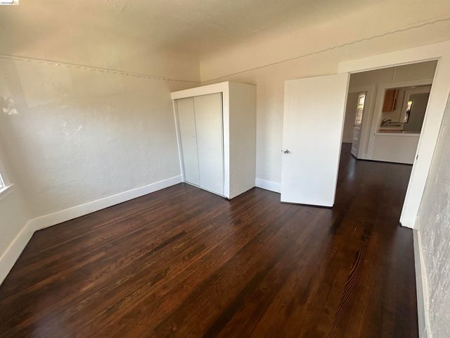 2606 E 20Th St, Oakland, CA 94601