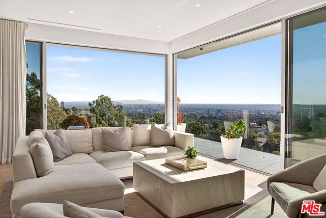 9894 Beverly Grove Drive, Beverly Hills, CA 90210