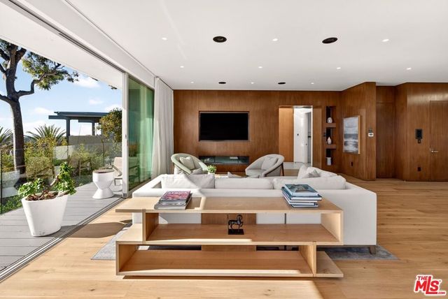 9894 Beverly Grove Drive, Beverly Hills, CA 90210