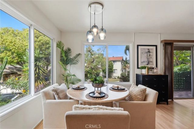 372 Carroll East 201, Long Beach, CA 90814