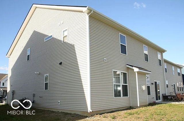 1125 Barberry Drive, Greenwood, IN 46143