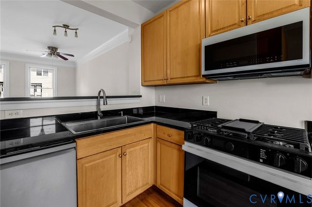 733 S Pine St, Richmond, VA 23220