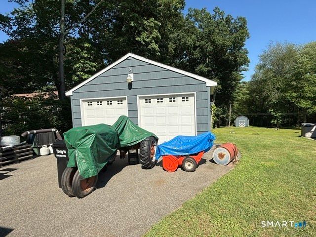 78 Jobs Road, Wallingford, CT 06492