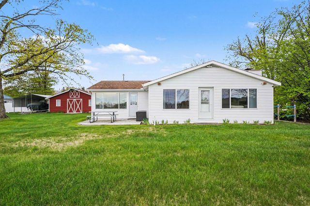 5495 Oakridge Drive, Beaverton, MI 48612