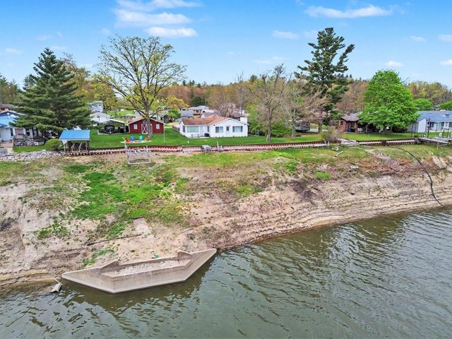 5495 Oakridge Drive, Beaverton, MI 48612