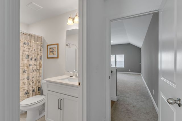 1421 Proprietors Pl, Murfreesboro, TN 37128