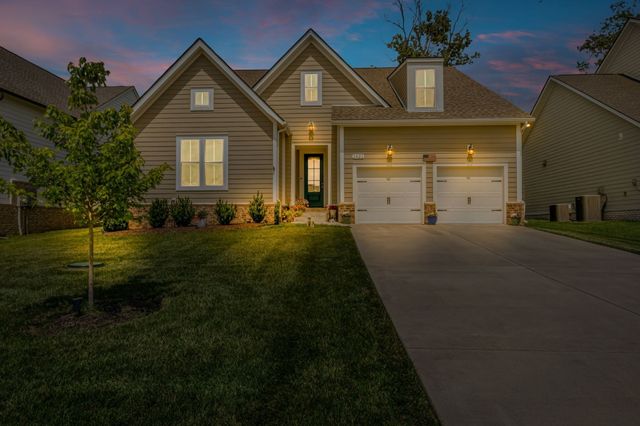 1421 Proprietors Pl, Murfreesboro, TN 37128