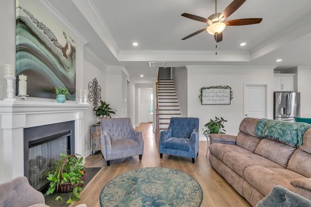 1421 Proprietors Pl, Murfreesboro, TN 37128