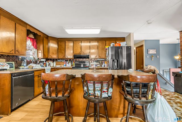 487 South Eagle Street, Plymouth, CT 06786