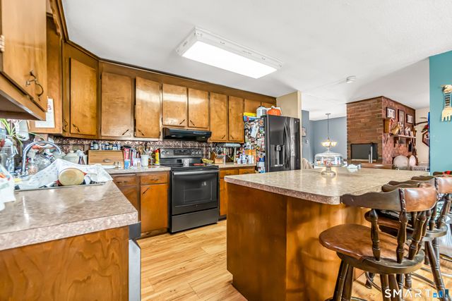 487 South Eagle Street, Plymouth, CT 06786