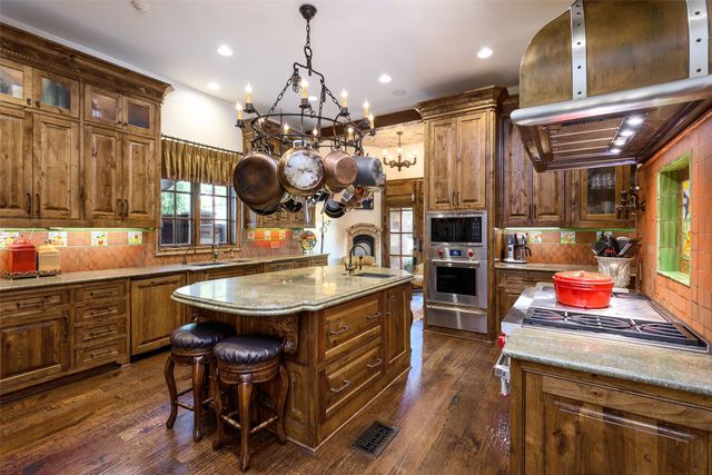 3425 Wentwood Drive, University Park, TX 75225