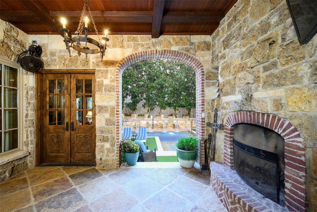 3425 Wentwood Drive, University Park, TX 75225