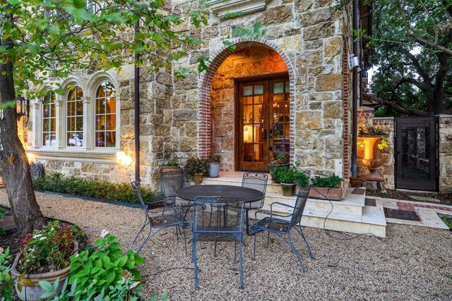 3425 Wentwood Drive, University Park, TX 75225