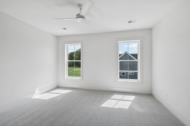 6220 Cedar Brooke Lane, Spring Hill, TN 37174