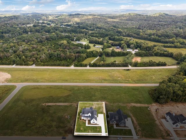 6220 Cedar Brooke Lane, Spring Hill, TN 37174