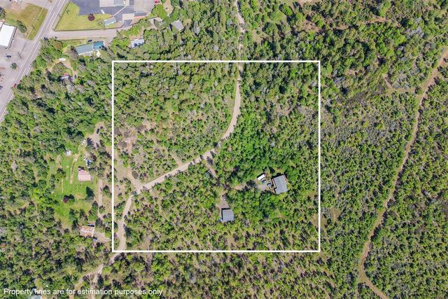 37 Firehouse Lane, Shady Cove, OR 97539