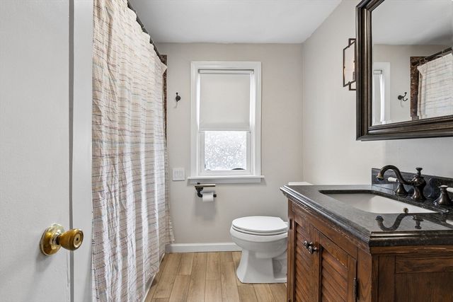 119 Acrebrook Rd, Springfield, MA 01129