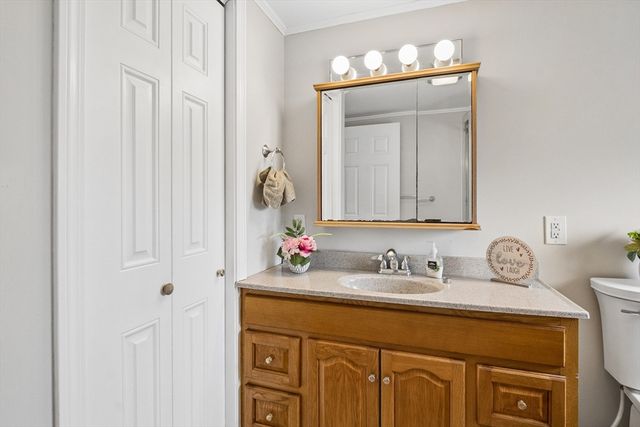 119 Acrebrook Rd, Springfield, MA 01129