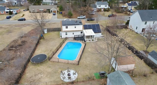 119 Acrebrook Rd, Springfield, MA 01129