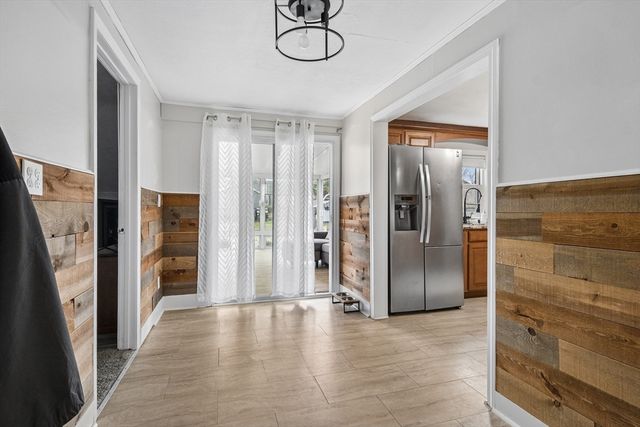 119 Acrebrook Rd, Springfield, MA 01129