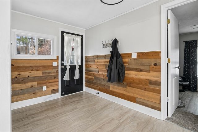 119 Acrebrook Rd, Springfield, MA 01129