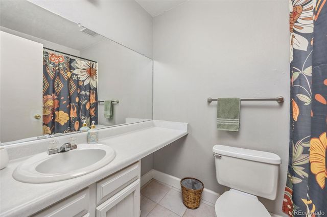 8782 Carr Loop, Arvada, CO 80005