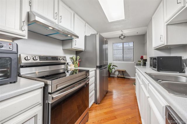 8782 Carr Loop, Arvada, CO 80005