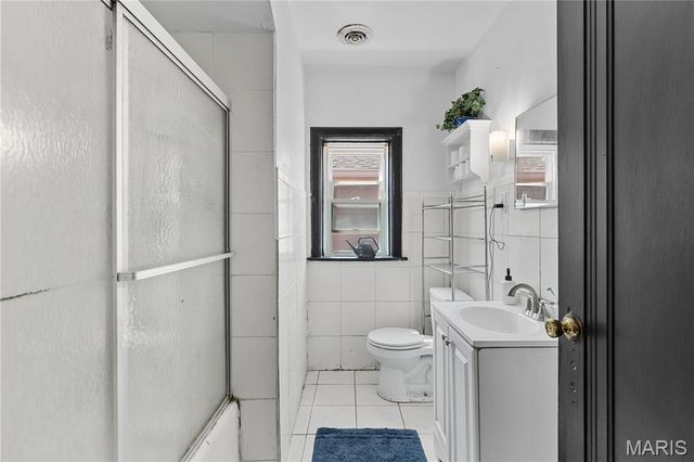 3926 Dunnica Avenue, St Louis, MO 63116
