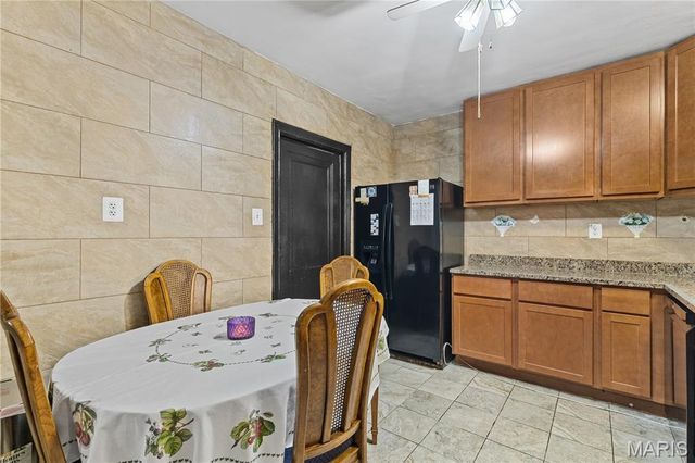 3926 Dunnica Avenue, St Louis, MO 63116