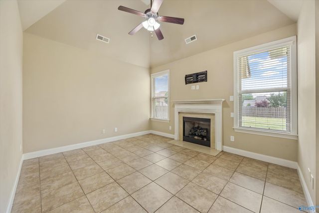 7 Crimson Cloud Blvd SW, Huntsville, AL 35824
