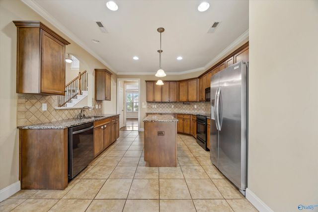 7 Crimson Cloud Blvd SW, Huntsville, AL 35824