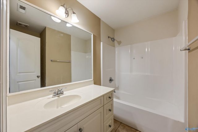 7 Crimson Cloud Blvd SW, Huntsville, AL 35824