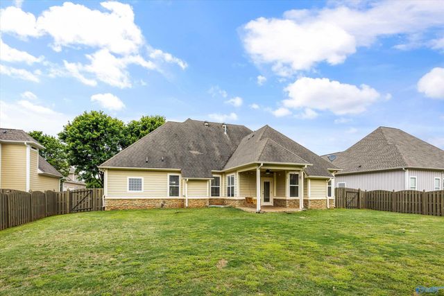 7 Crimson Cloud Blvd SW, Huntsville, AL 35824