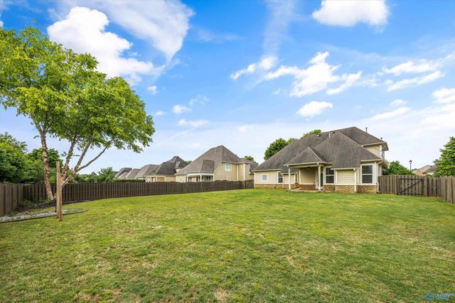 7 Crimson Cloud Blvd SW, Huntsville, AL 35824