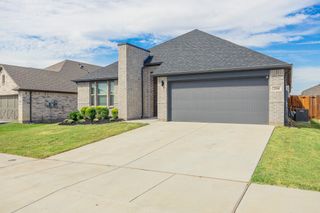 2504 Shakopee Street, Fort Worth, TX 76179
