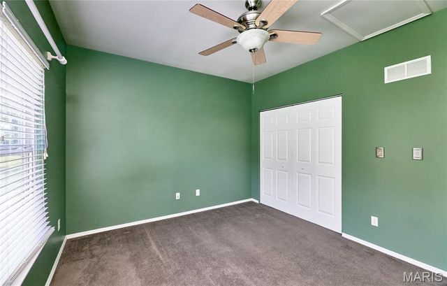 13222 Shady Green Drive, St Louis, MO 63128