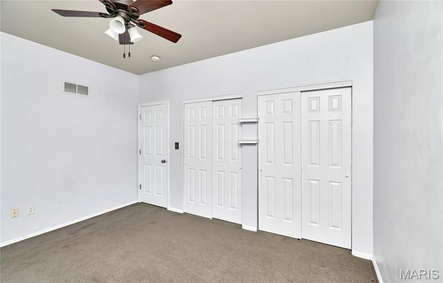 13222 Shady Green Drive, St Louis, MO 63128
