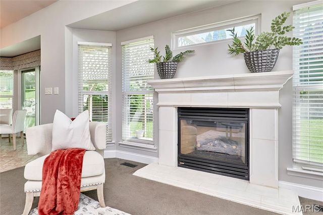 13222 Shady Green Drive, St Louis, MO 63128