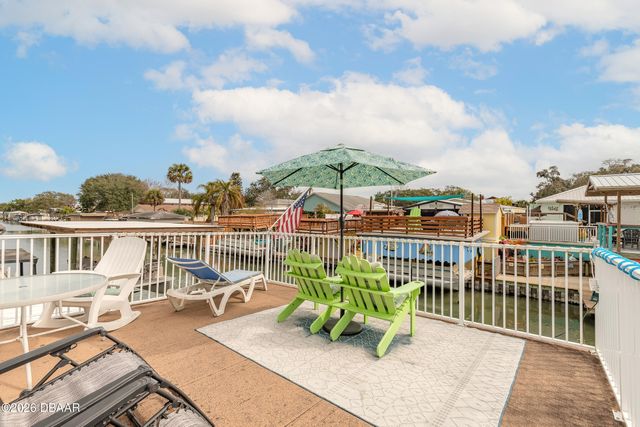 191 E Ariel Road, Oak Hill, FL 32759