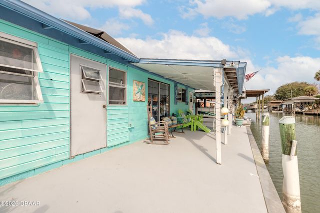 191 E Ariel Road, Oak Hill, FL 32759